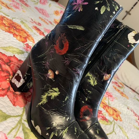 Matisse Floral Leather Heel Boots - Picture 6 of 10